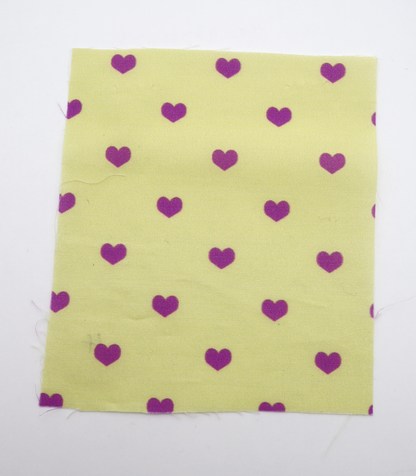 【25SS-049】プチハートプリント綿ローン　/0.5ｙあたり=～725円