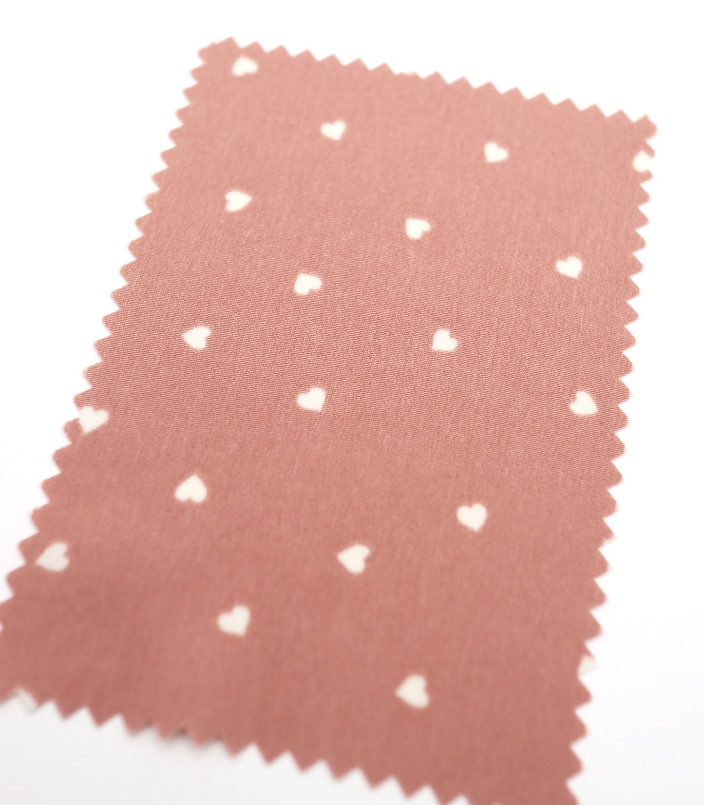 【25SS-048】プチハートプリントポリエステルデシン　/0.5ｙあたり=～765円