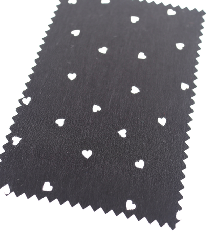 【25SS-048】プチハートプリントポリエステルデシン　/0.5ｙあたり=～765円