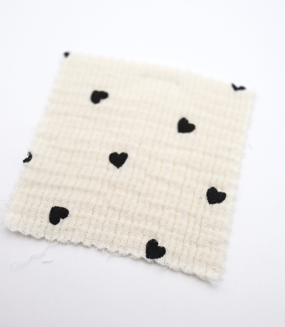 【25SS-039】ハートプリントしぼありダブルガーゼ　/0.5ｙあたり=～940円