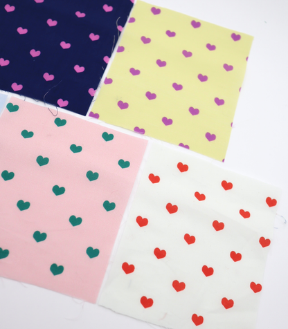 【25SS-049】プチハートプリント綿ローン　/0.5ｙあたり=～725円