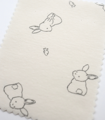 【25SS-204】うさちゃん×にんじんプリントフライス　/0.5ｙあたり = ～920円