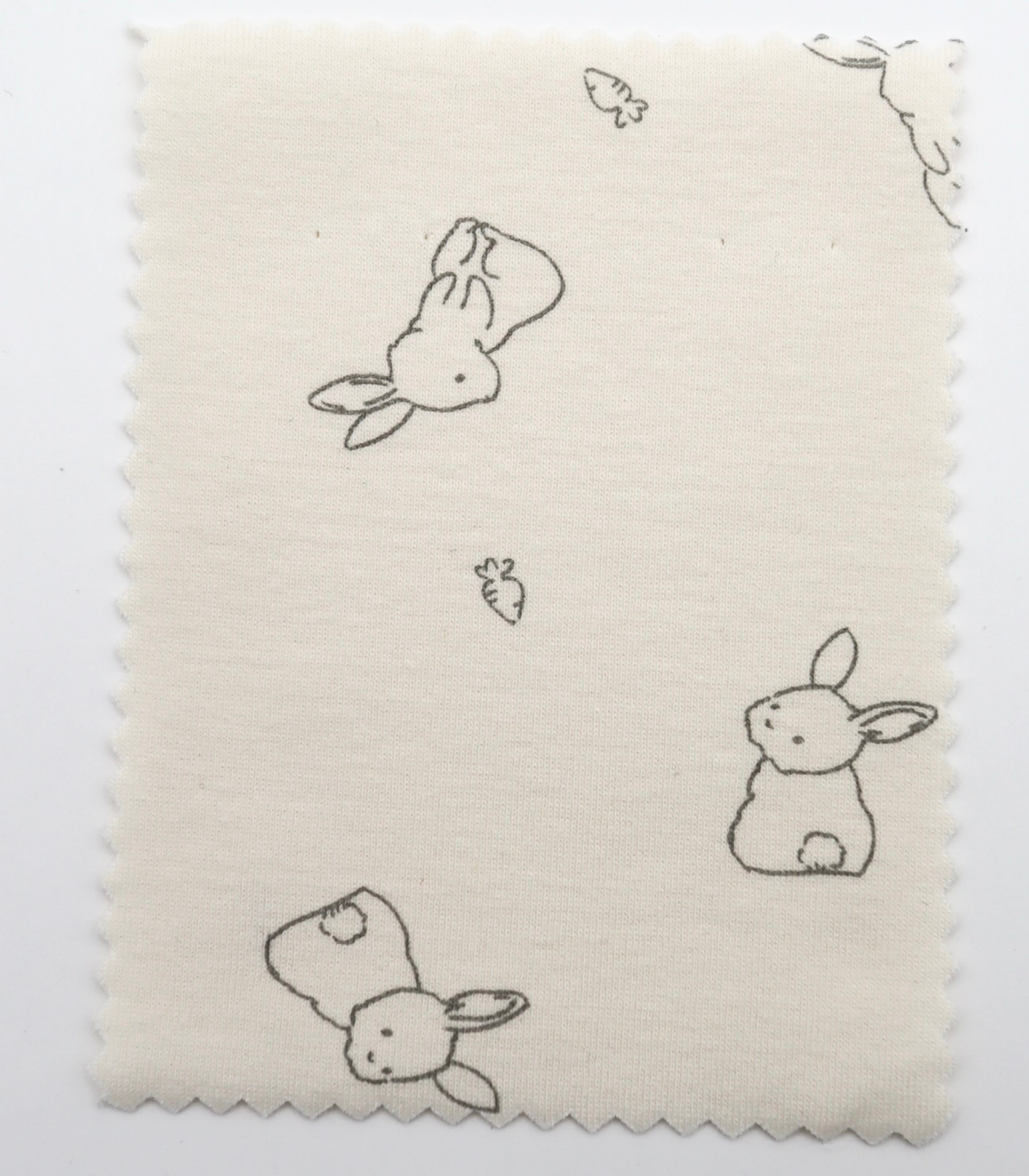 【25SS-204】うさちゃん×にんじんプリントフライス　/0.5ｙあたり = ～920円