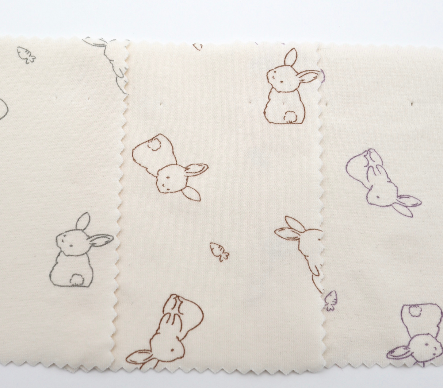 【25SS-204】うさちゃん×にんじんプリントフライス　/0.5ｙあたり = ～920円