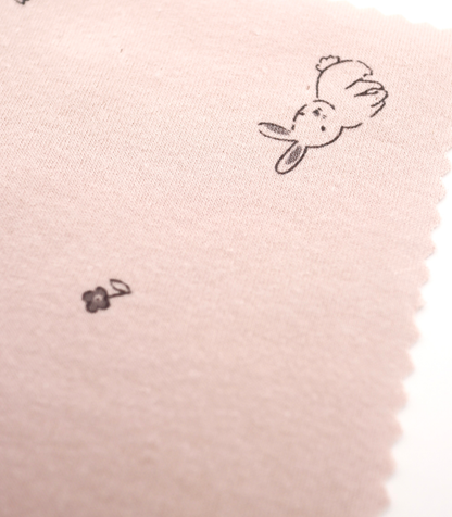 【25SS-203】うさちゃん×フラワープリントフライス　/0.5ｙあたり = ～920円