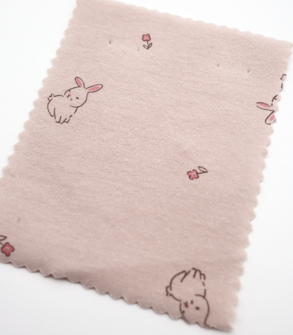 【25SS-203】うさちゃん×フラワープリントフライス　/0.5ｙあたり = ～920円