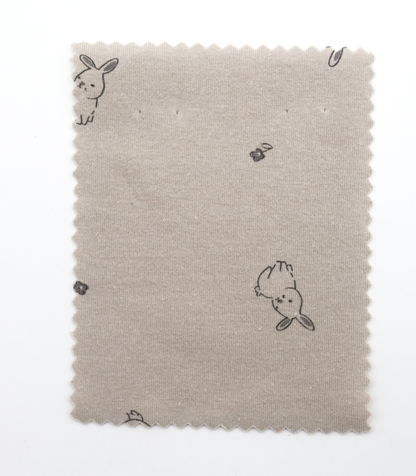 【25SS-203】うさちゃん×フラワープリントフライス　/0.5ｙあたり = ～920円