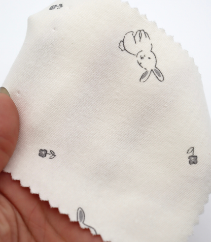 【25SS-203】うさちゃん×フラワープリントフライス　/0.5ｙあたり = ～920円