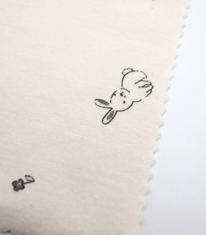 【25SS-203】うさちゃん×フラワープリントフライス　/0.5ｙあたり = ～920円