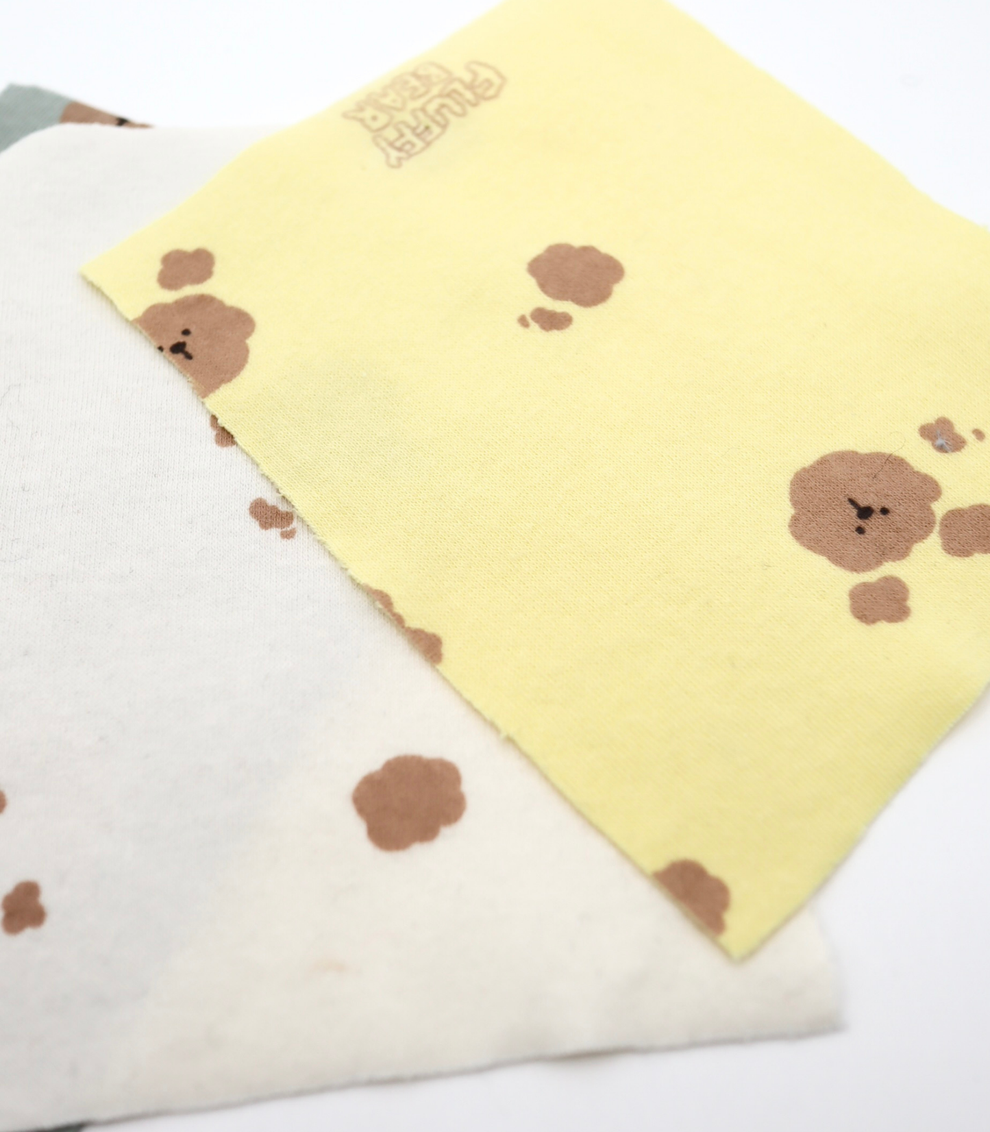 【25SS-201】もこもこくまちゃんプリントフライス　/0.5ｙあたり = ～ 900円