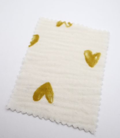 【25SS-038】スケッチ風ハートプリントダブルガーゼ　/0.5ｙあたり=～700円