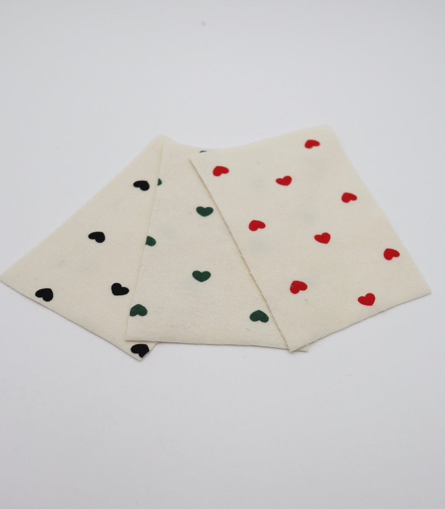 【25SS-056】プチハートプリントフライス　/0.5ｙあたり=～1270円