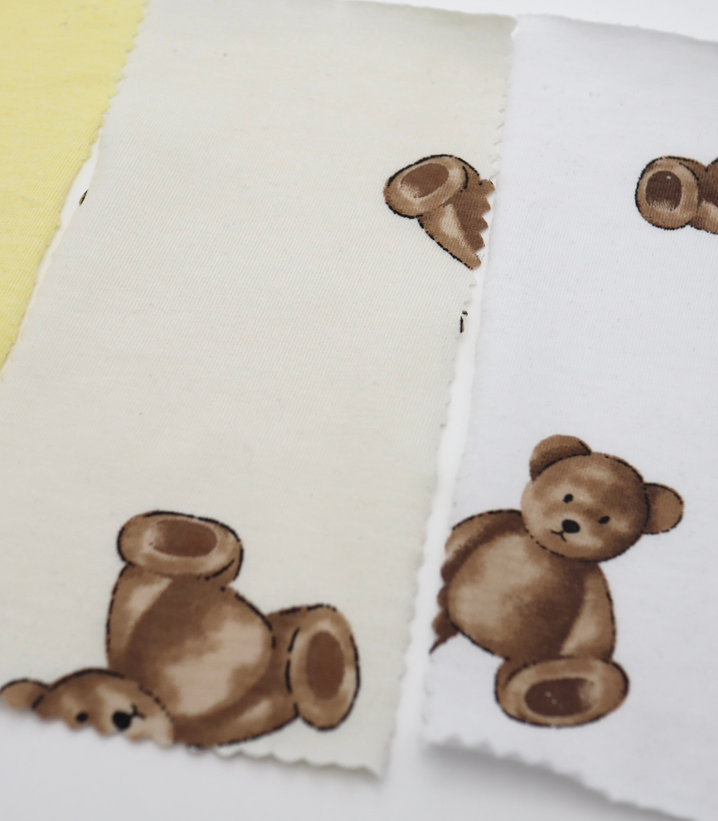 【25SS-196】クマちゃんプリント天竺　/0.5ｙあたり = ～840円