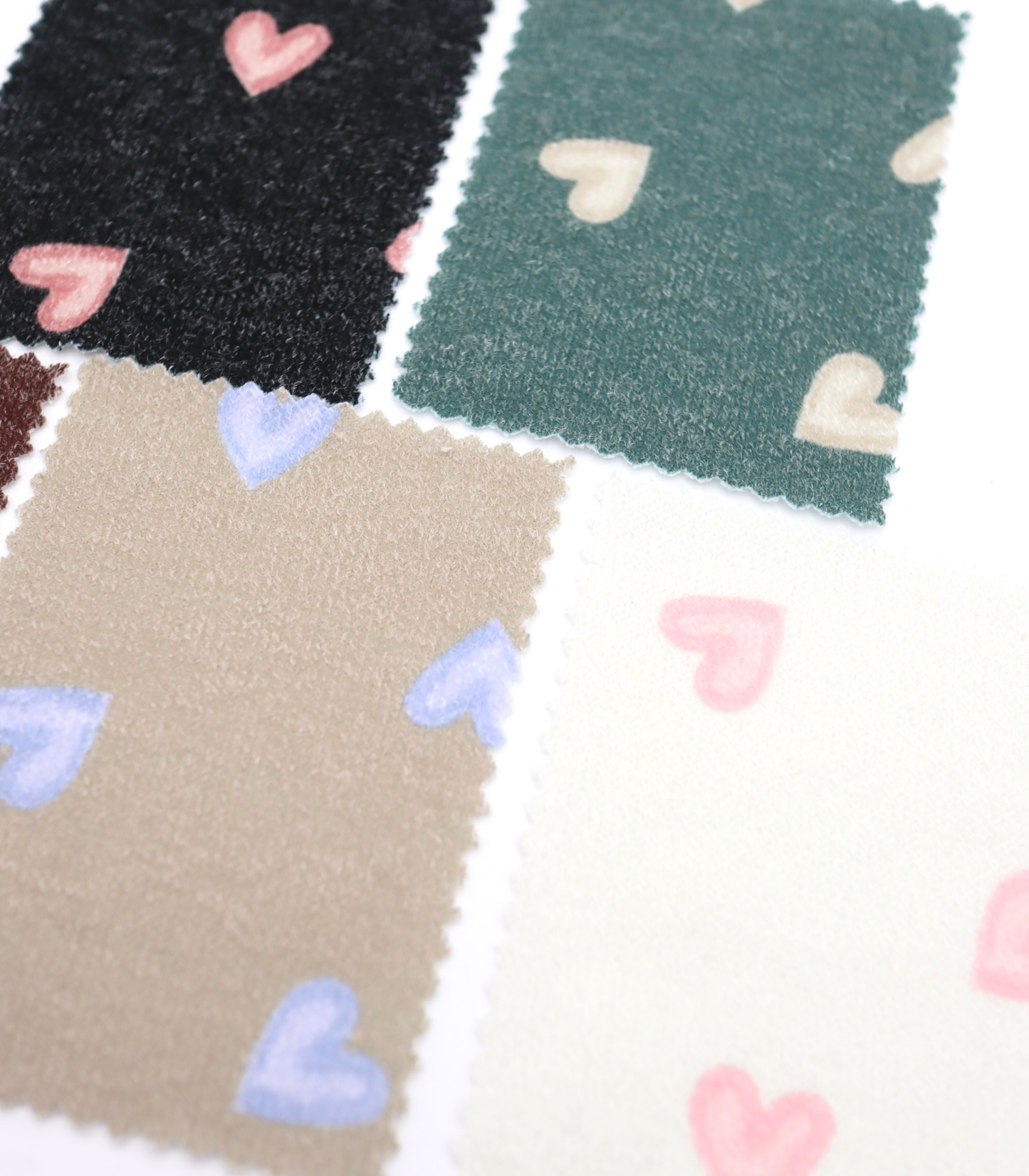 【25SS-028】スケッチ風ハートプリント天竺ニット　/0.5ｙあたり=～880円