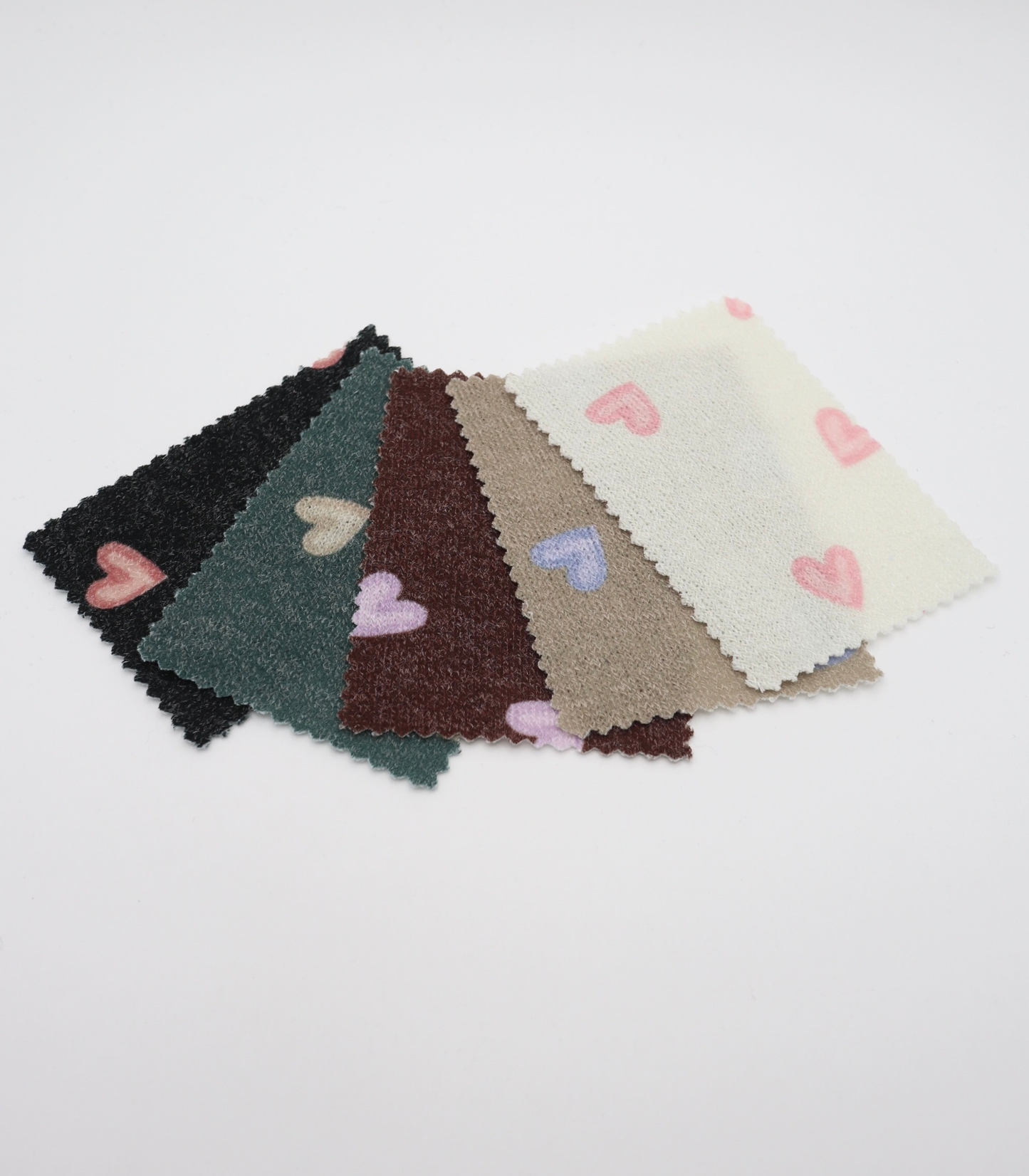 【25SS-028】スケッチ風ハートプリント天竺ニット　/0.5ｙあたり=～880円