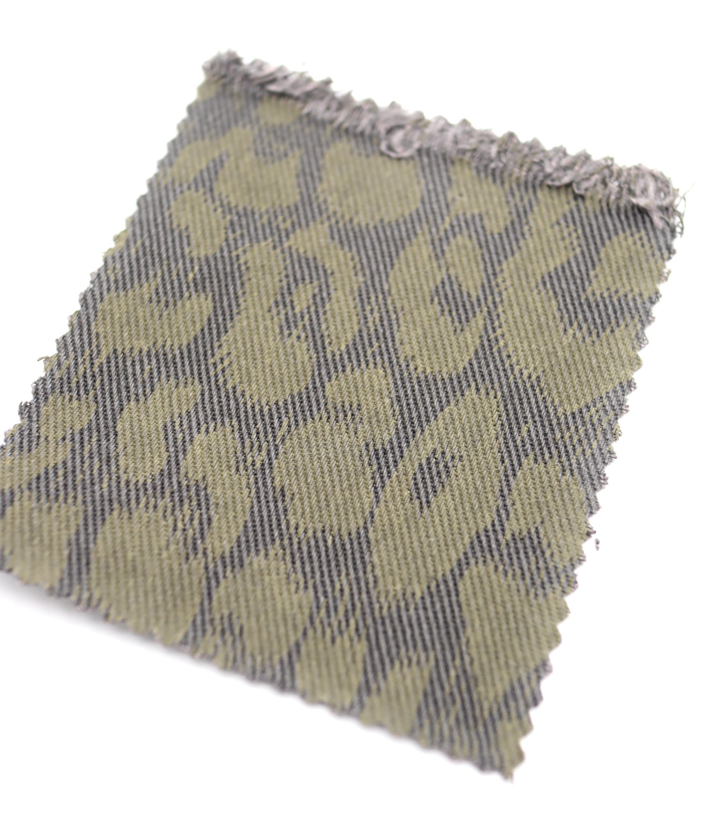 【25SS-221】ヒョウ柄プリントツイル　/0.5ｙあたり=～1170円