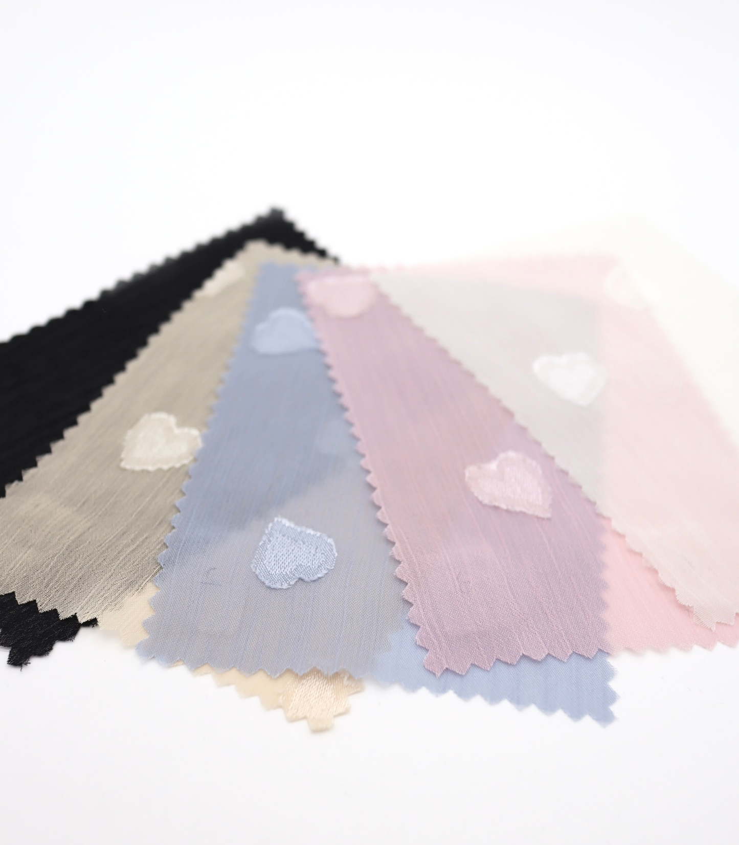 【25SS-044】ランダムハートジャガード楊柳シフォン　/0.5ｙあたり=～830円