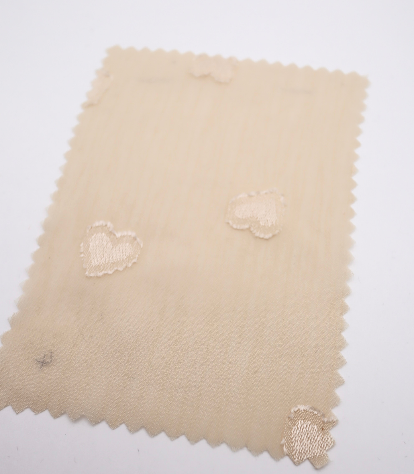 【25SS-044】ランダムハートジャガード楊柳シフォン　/0.5ｙあたり=～830円