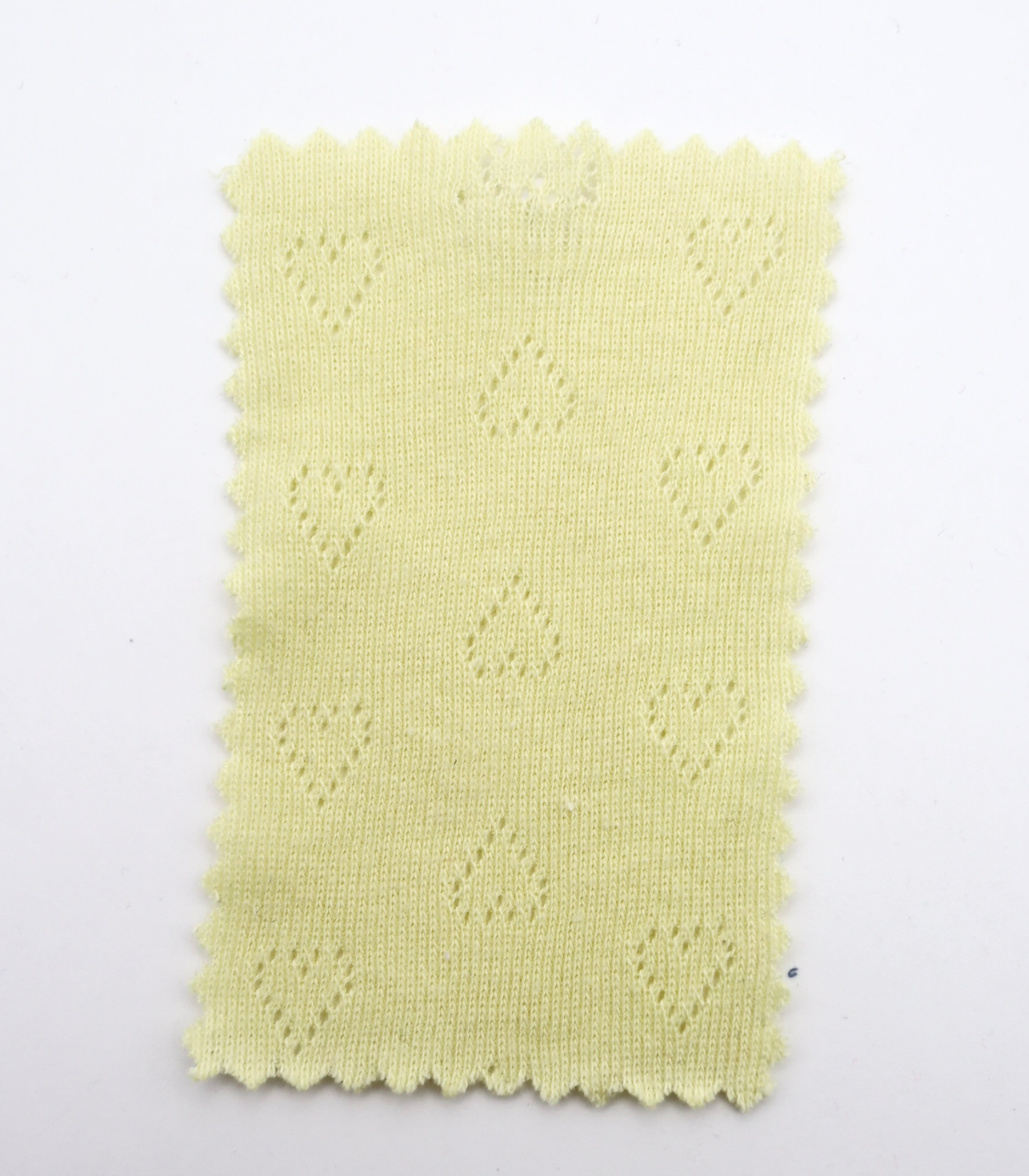 【25SS-032】ハート柄針抜きフライス　/0.5ｙあたり=～655円