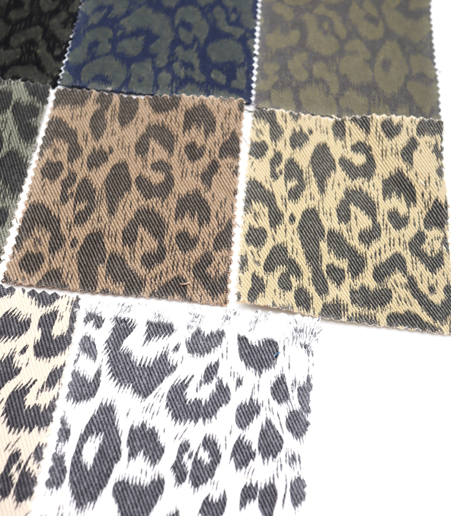 【25SS-221】ヒョウ柄プリントツイル　/0.5ｙあたり=～1170円