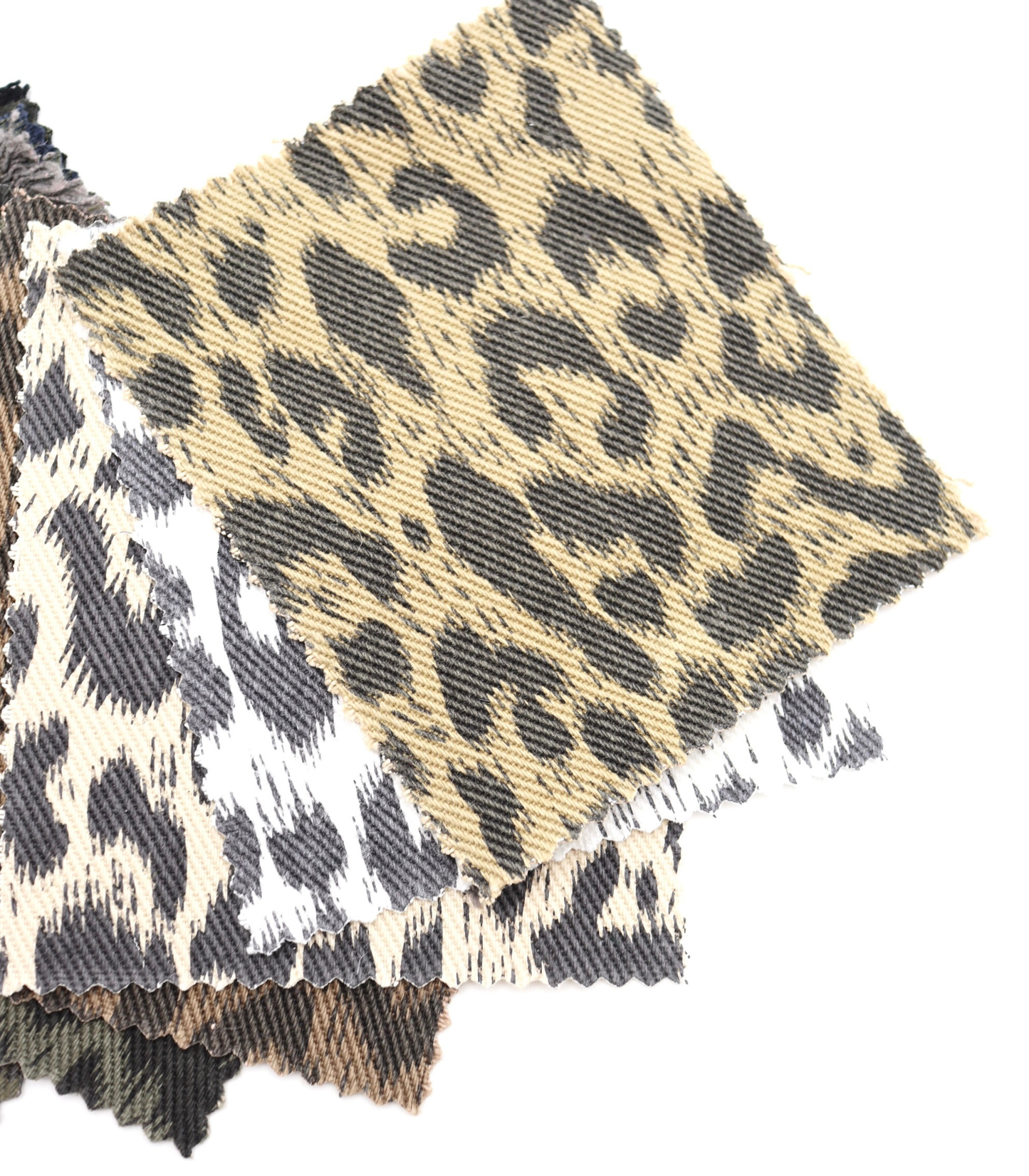 【25SS-221】ヒョウ柄プリントツイル　/0.5ｙあたり=～1170円