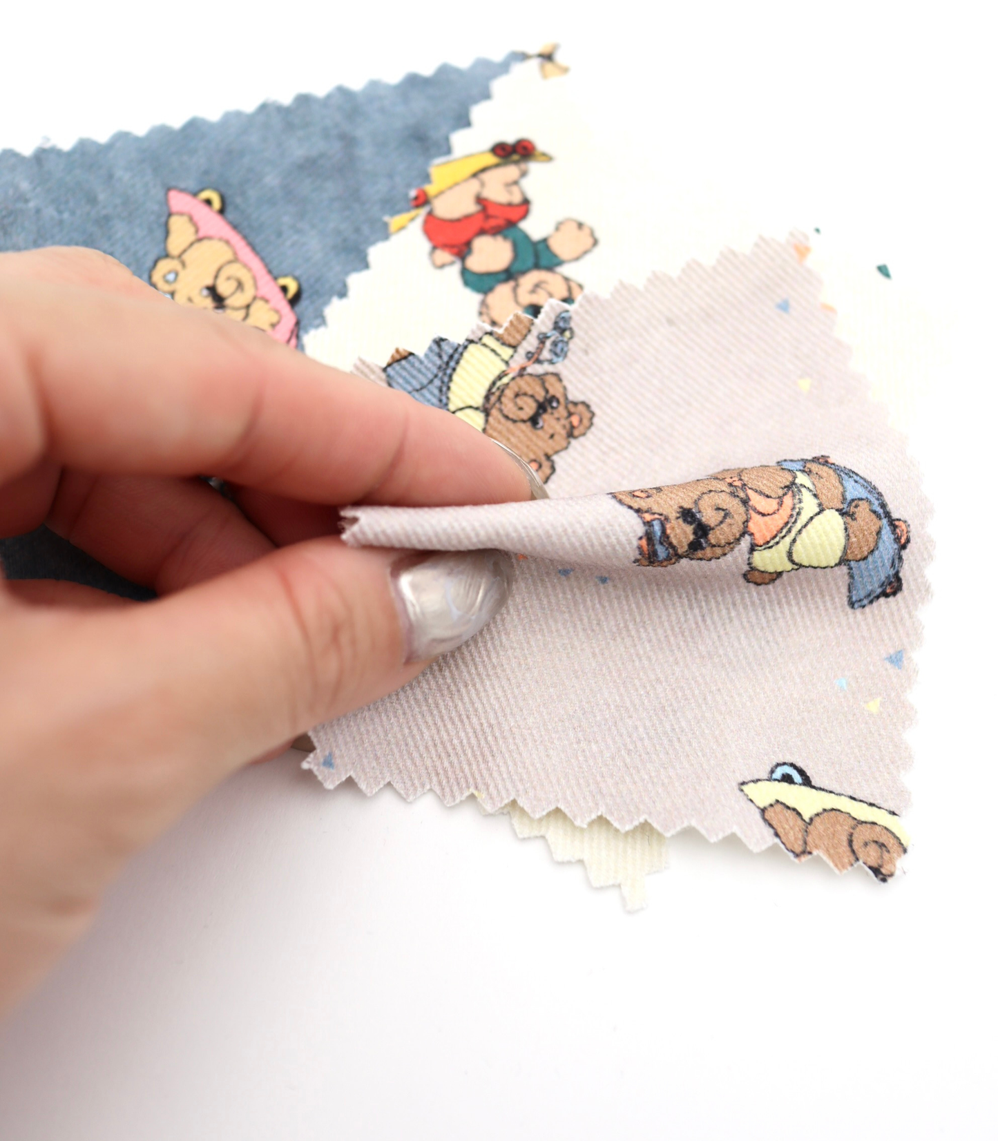 【25SS-219】スケボークマちゃんプリントツイル　/0.5ｙあたり=～1095円