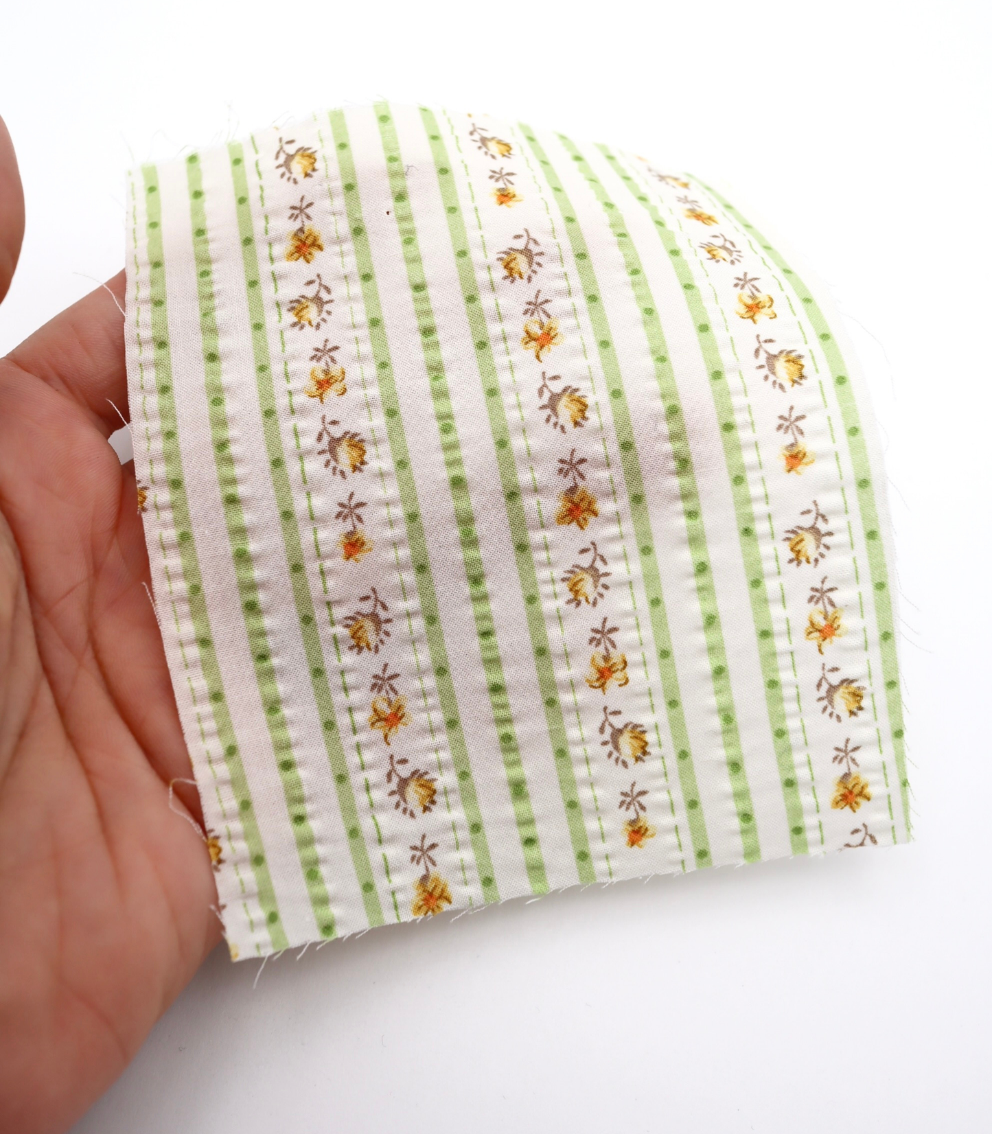 【25SS-446】花柄×ストライププリントサッカー　/0.5ｙあたり=～ 745円