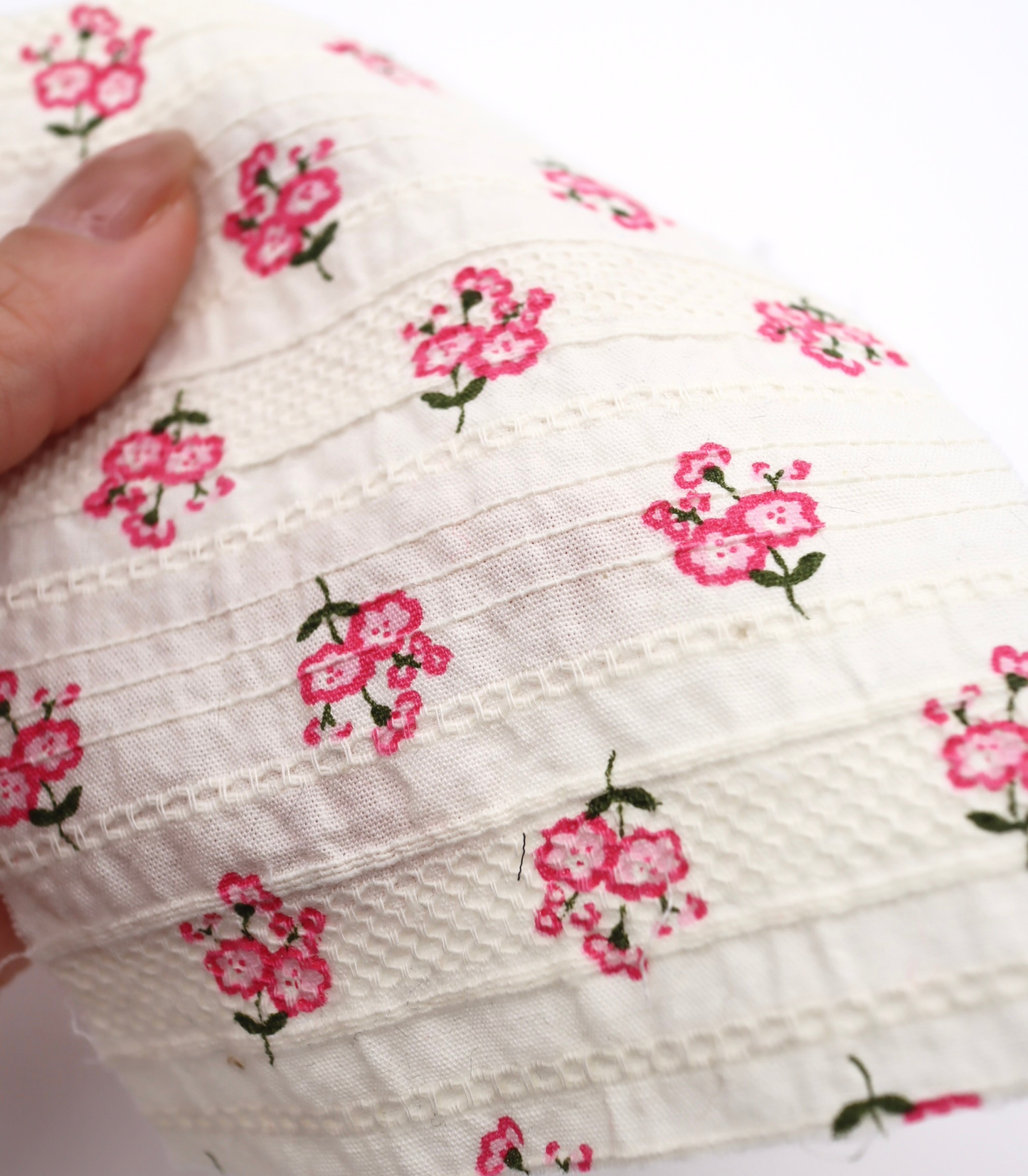 【25SS-445】小花柄プリント綿ローンボーダージャガード　/0.5ｙあたり=～840円