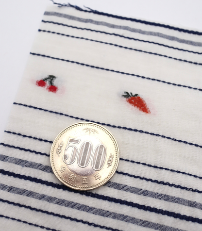 【25SS-444】サクランボ×イチゴ×ボーダー綿ローンジャガード　/0.5ｙあたり=～890円