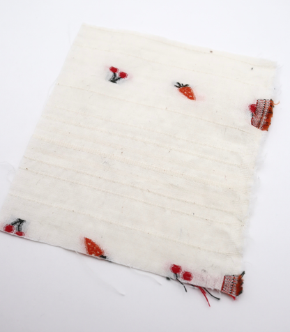 【25SS-444】サクランボ×イチゴ×ボーダー綿ローンジャガード　/0.5ｙあたり=～890円