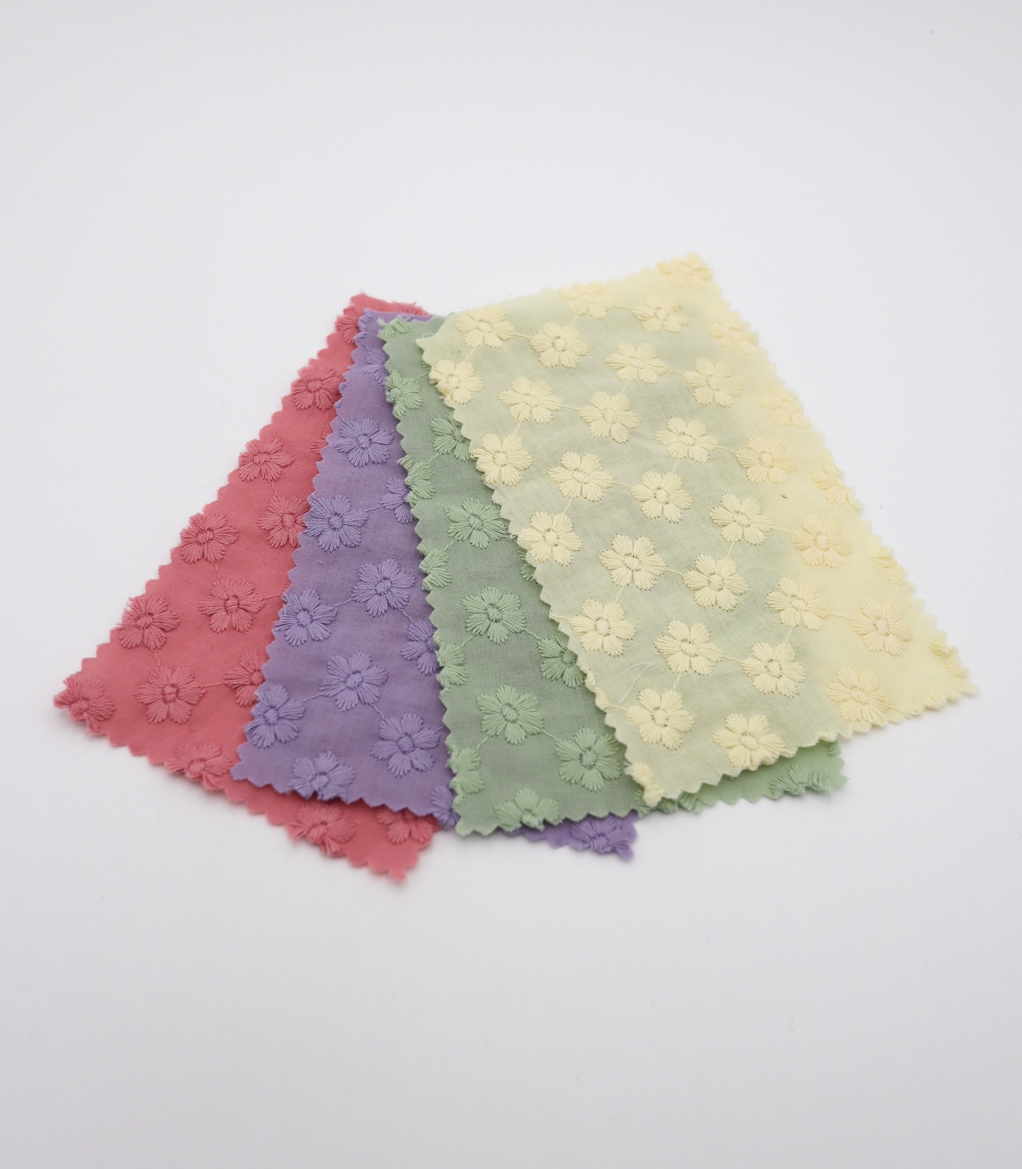 【25SS-454】花柄刺繍綿ローン　/0.5ｙあたり=～1300円