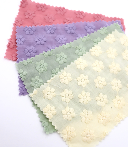 【25SS-454】花柄刺繍綿ローン　/0.5ｙあたり=～1300円