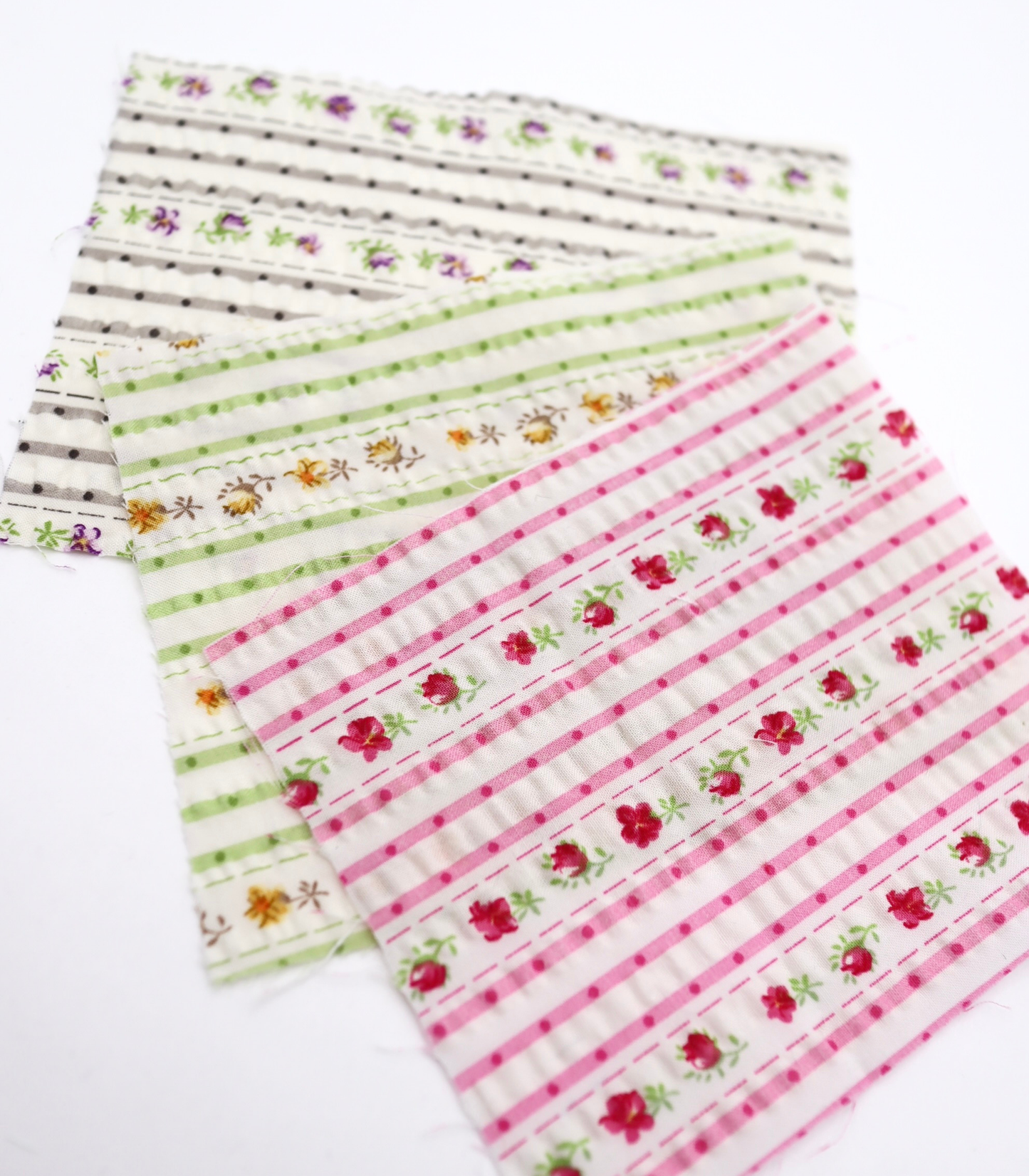 【25SS-446】花柄×ストライププリントサッカー　/0.5ｙあたり=～ 745円