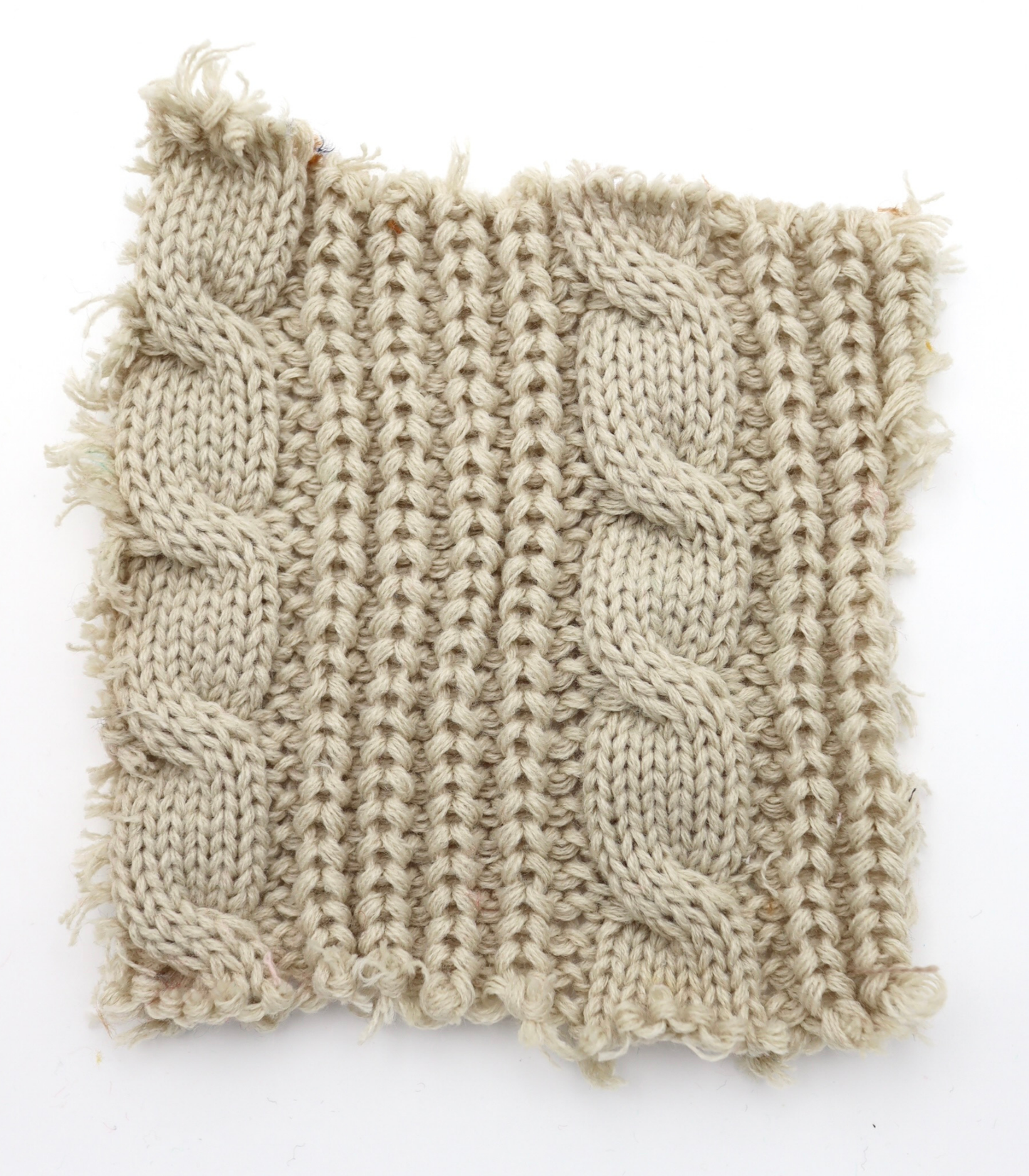 【25SS-061】ケーブルミドルゲージニット　0.5ｙあたり=～1790円