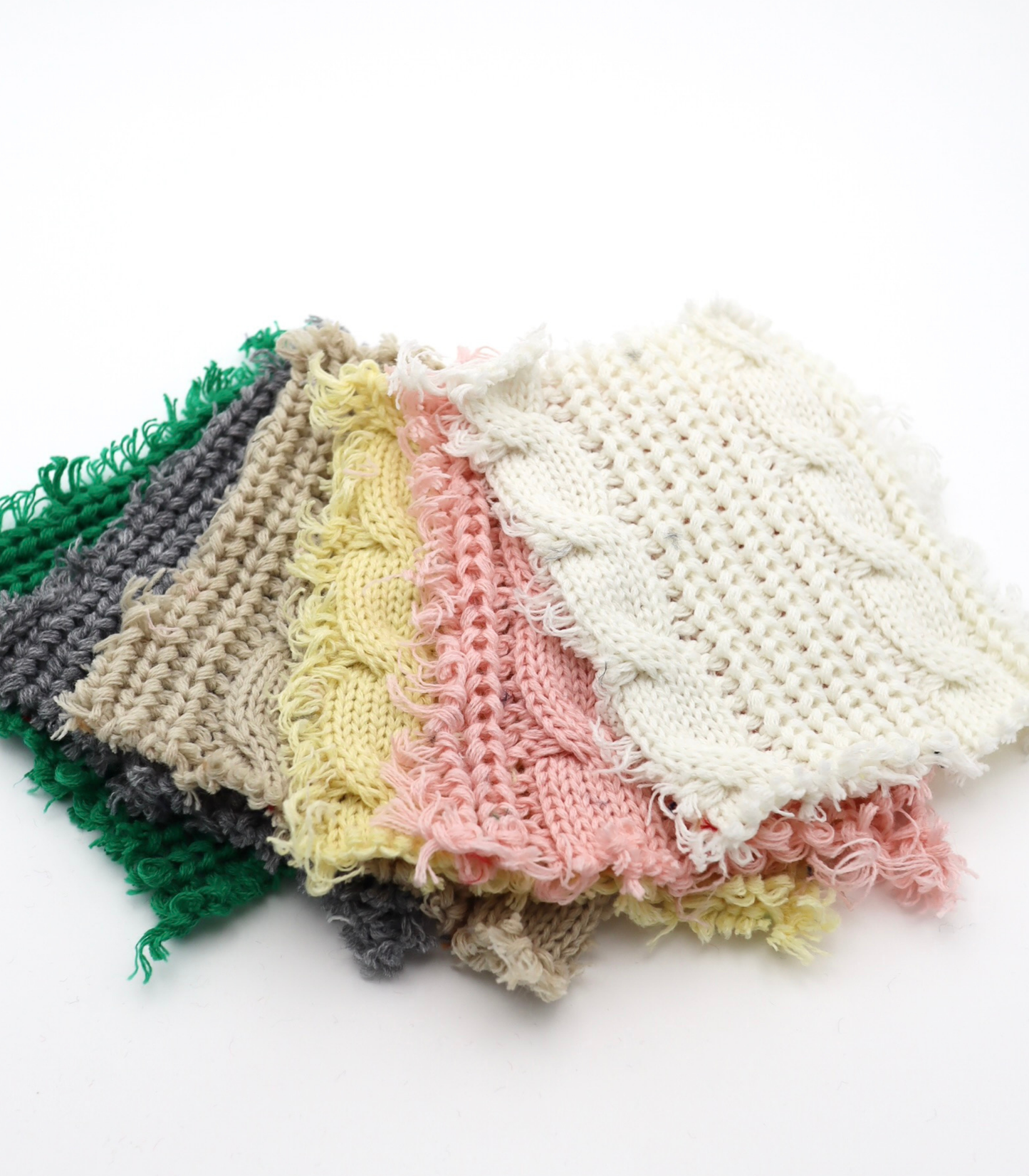 【25SS-061】ケーブルミドルゲージニット　0.5ｙあたり=～1790円