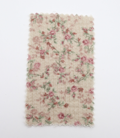 【25SS-264】小花柄プリント細キルティングヌビ　/0.5ｙあたり=～1110円