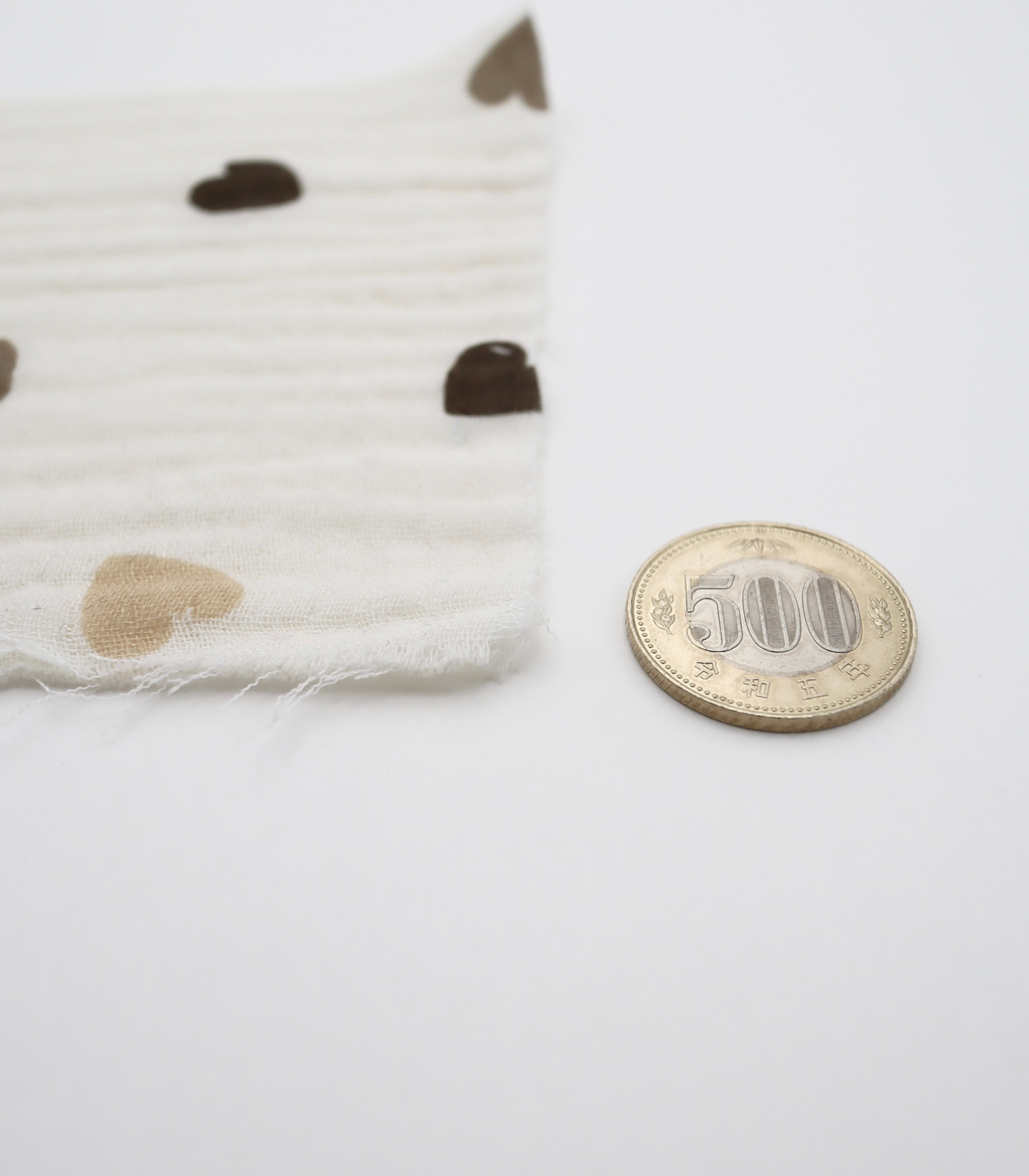 【25SS-293】ハートプリントトリプルガーゼ　/0.5ｙあたり=～980円