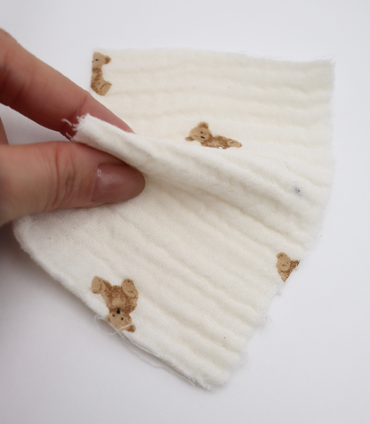 【25SS-288】プチテディベアプリントトリプルガーゼ　/0.5ｙあたり=～990円