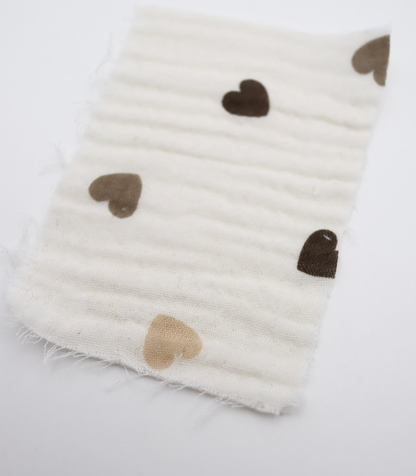 【25SS-293】ハートプリントトリプルガーゼ　/0.5ｙあたり=～980円