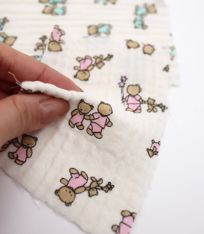 【25SS-289】仲良しくまさんプリントトリプルガーゼ　/0.5ｙあたり=～990円