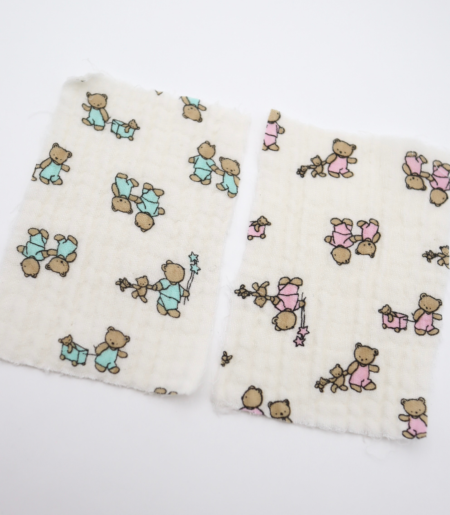 【25SS-289】仲良しくまさんプリントトリプルガーゼ　/0.5ｙあたり=～990円