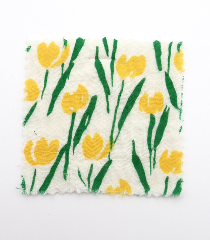 【25SS-285】チューリッププリントトリプルガーゼ　/0.5ｙあたり=～1025円