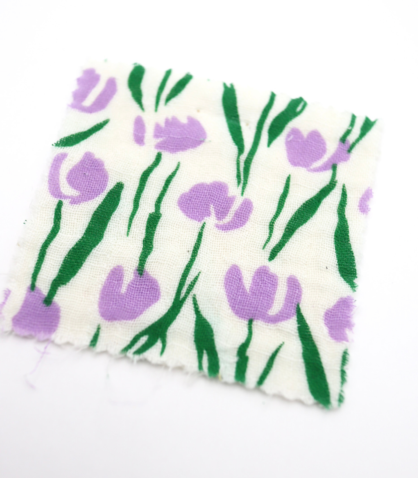 【25SS-285】チューリッププリントトリプルガーゼ　/0.5ｙあたり=～1025円