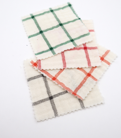 【25SS-066】チェックプリントトリプルガーゼ　/0.5ｙあたり=～1025円