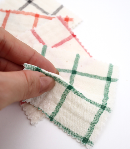 【25SS-066】チェックプリントトリプルガーゼ　/0.5ｙあたり=～1025円