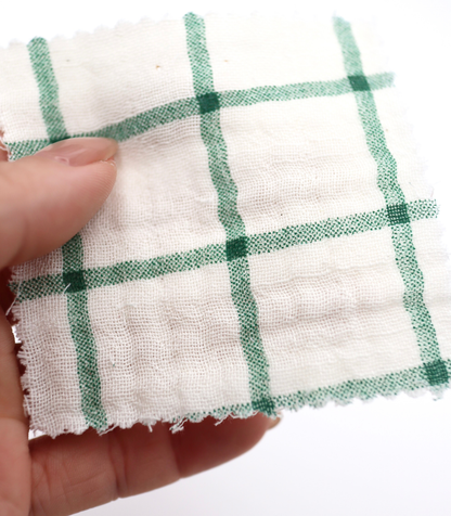 【25SS-066】チェックプリントトリプルガーゼ　/0.5ｙあたり=～1025円