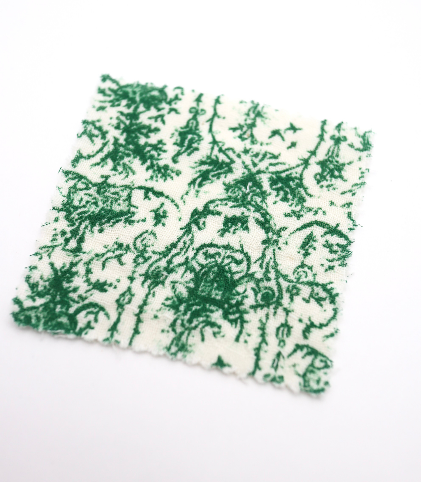 【25SS-287】草木柄プリントトリプルガーゼ　/0.5ｙあたり=～1025円