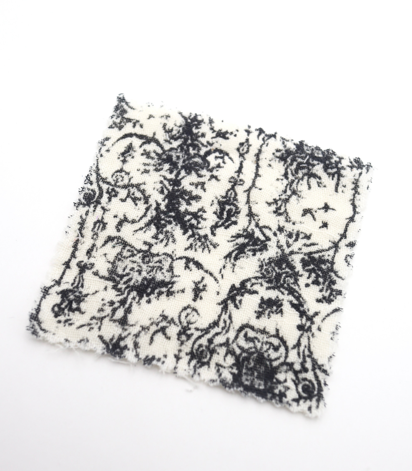 【25SS-287】草木柄プリントトリプルガーゼ　/0.5ｙあたり=～1025円