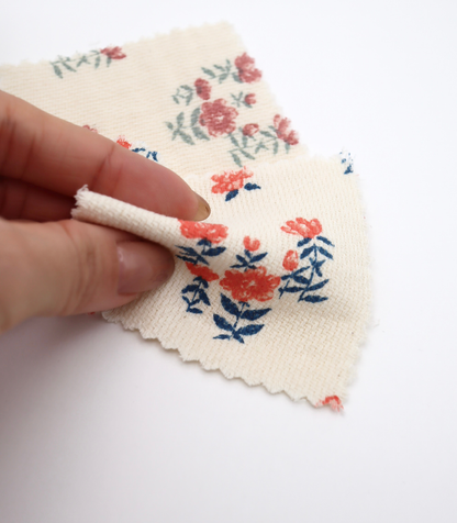 【25SS-276】フラワープリントダブルガーゼ　0.5ｙあたり=～965円