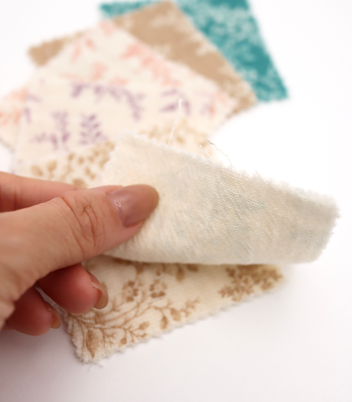 【25SS-271】草木柄プリントダブルガーゼ　/0.5ｙあたり=～965円